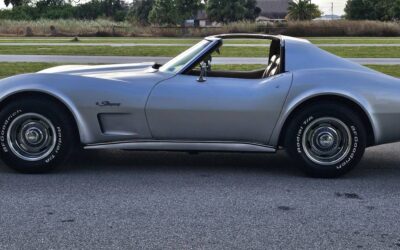 Chevrolet corvette coupe 1975