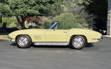 Chevrolet-corvette-l79-convertible-1967-yellow-1