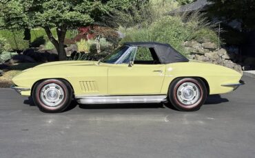 Chevrolet-corvette-l79-convertible-1967-yellow-10