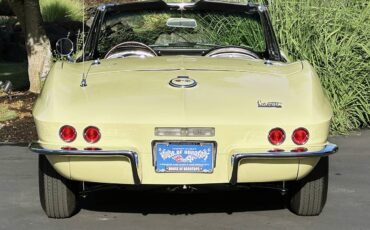 Chevrolet-corvette-l79-convertible-1967-yellow-9