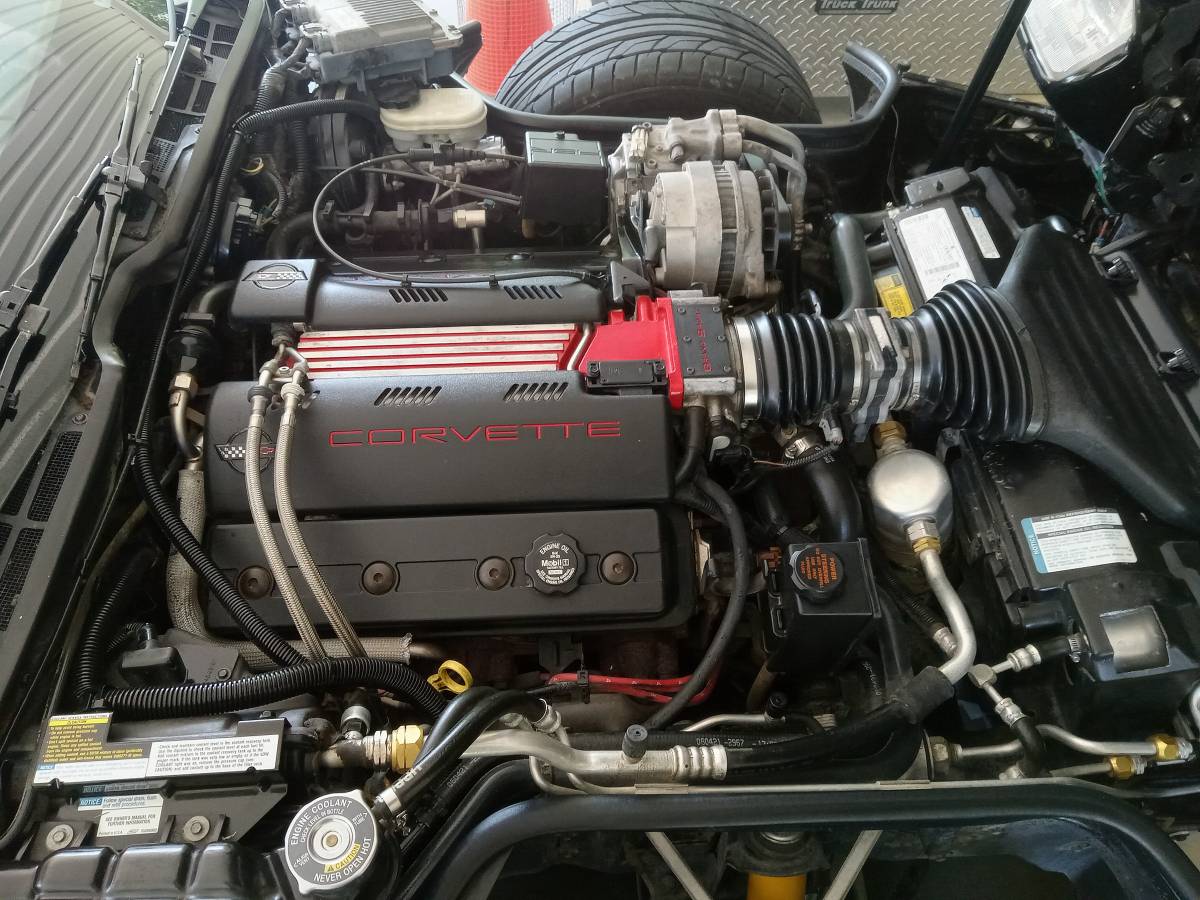 Chevrolet-corvette-lt4-1996-black-6