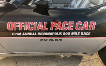 Chevrolet-corvette-pace-car-1978-black-12