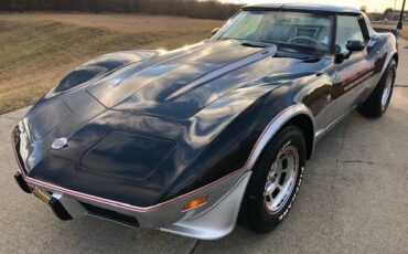 Chevrolet-corvette-pace-car-1978-black-2