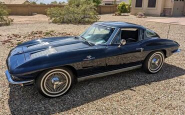 Chevrolet-corvette-stingray-1963-blue-10
