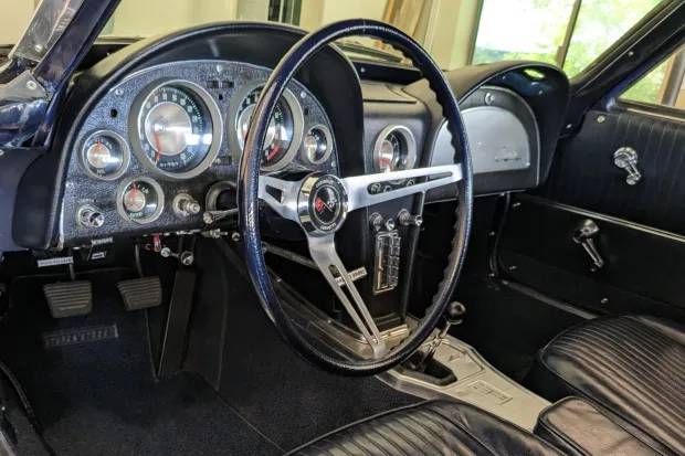 Chevrolet-corvette-stingray-1963-blue-7
