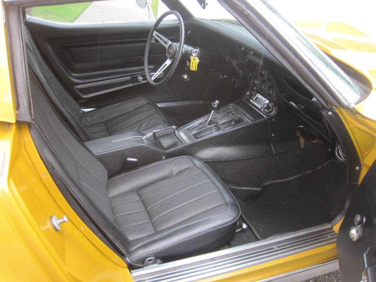 Chevrolet-corvette-stingray-1973-12