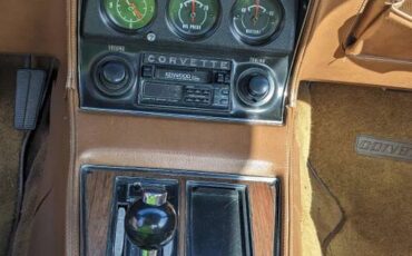Chevrolet-corvette-stingray-1973-15