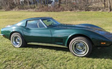 Chevrolet-corvette-stingray-1973-2