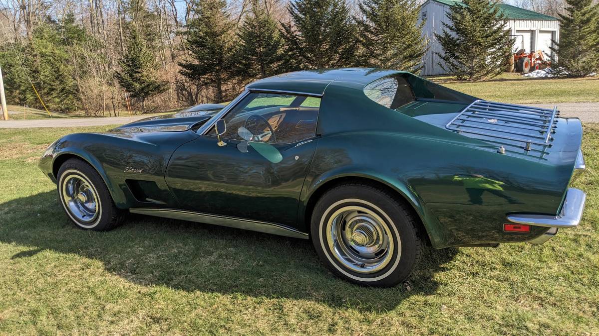 Chevrolet-corvette-stingray-1973-3