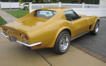 Chevrolet-corvette-stingray-1973-3