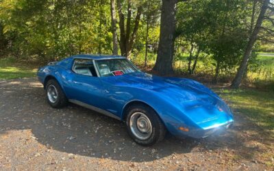 Chevrolet corvette stingray 1975
