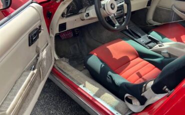 Chevrolet-corvette-stingray-1980-red-20