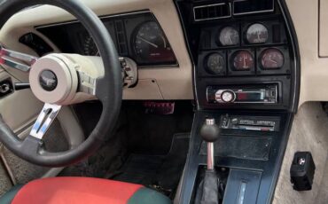 Chevrolet-corvette-stingray-1980-red-31