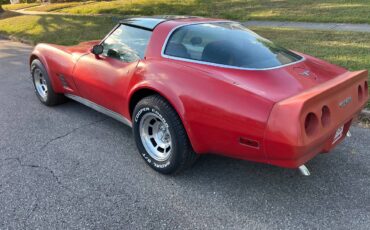 Chevrolet-corvette-stingray-1980-red-4