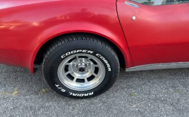 Chevrolet-corvette-stingray-1980-red-9