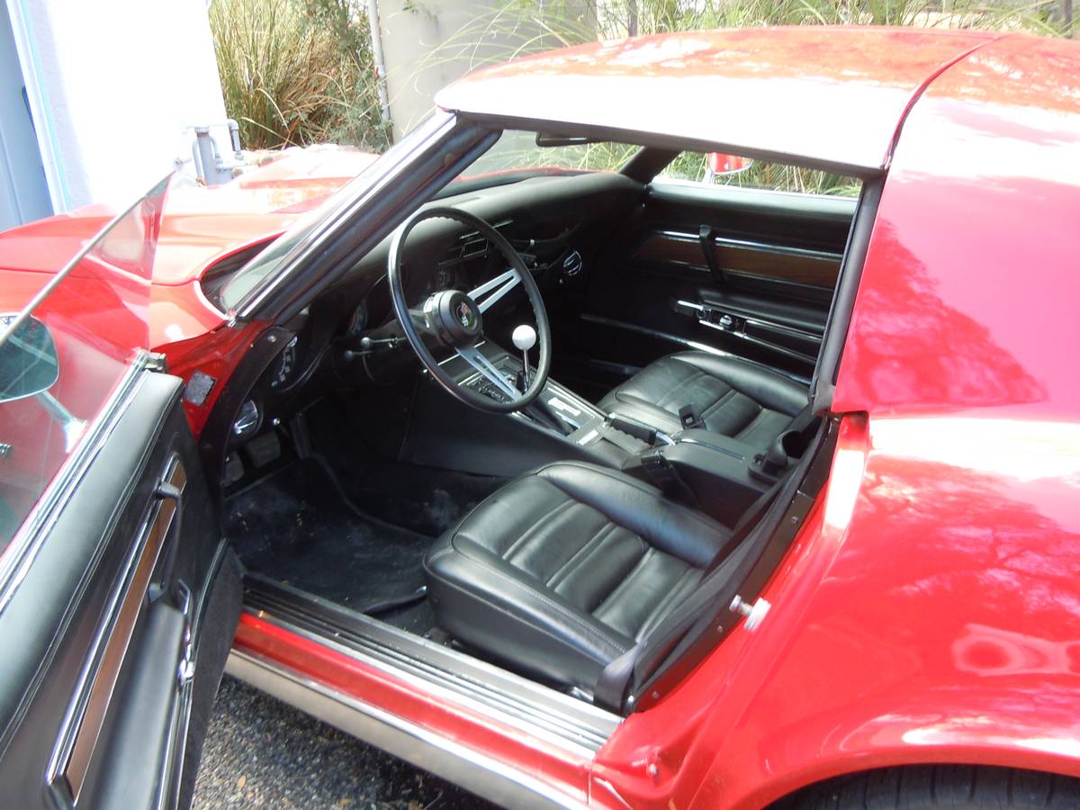 Chevrolet-corvette-stingray-gas-1973-red-3