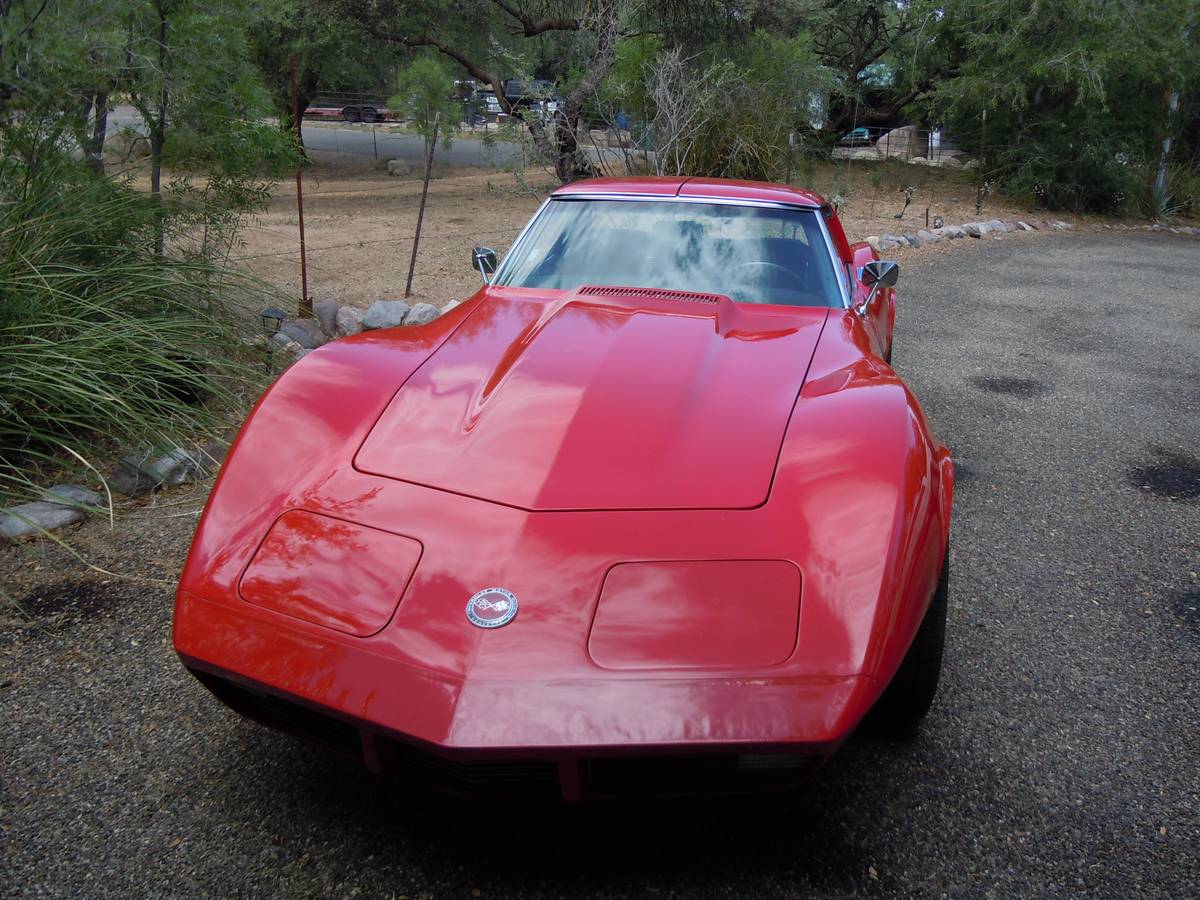 Chevrolet-corvette-stingray-gas-1973-red-4
