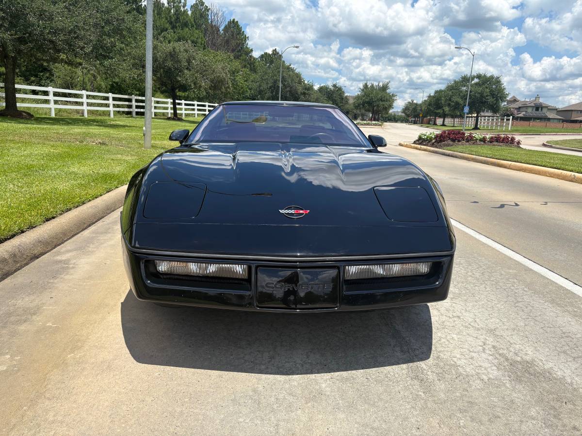 Chevrolet-corvette-zr1-1990-4