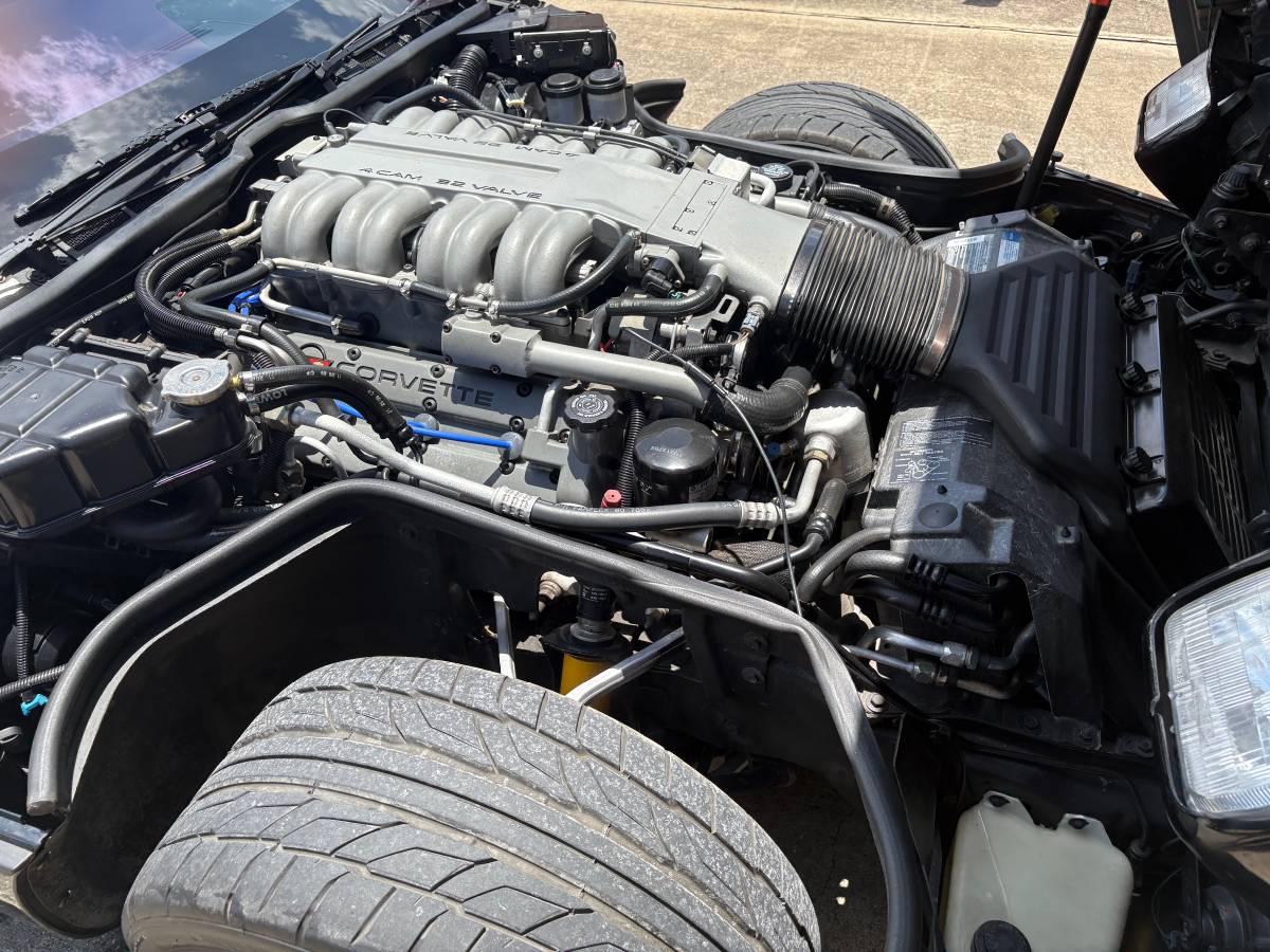 Chevrolet-corvette-zr1-1990-8