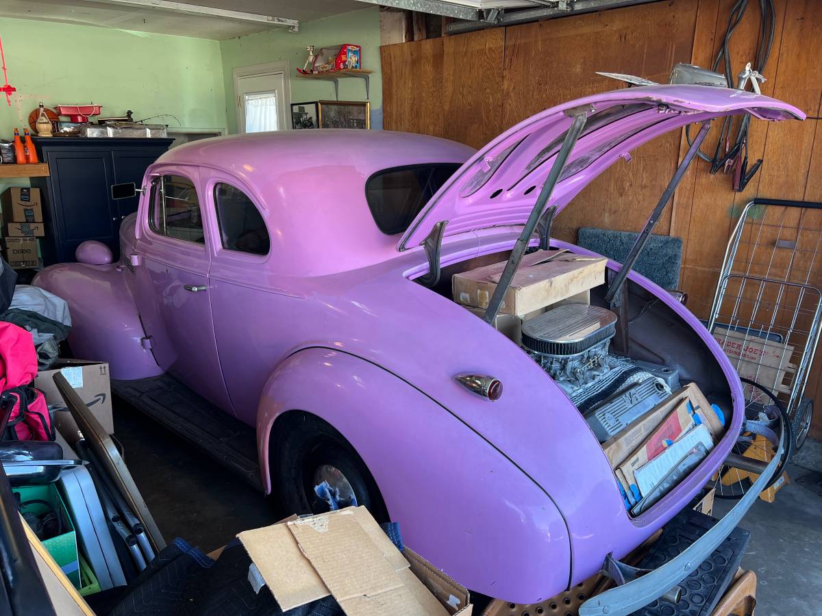 Chevrolet-coupe-1939-custom-3
