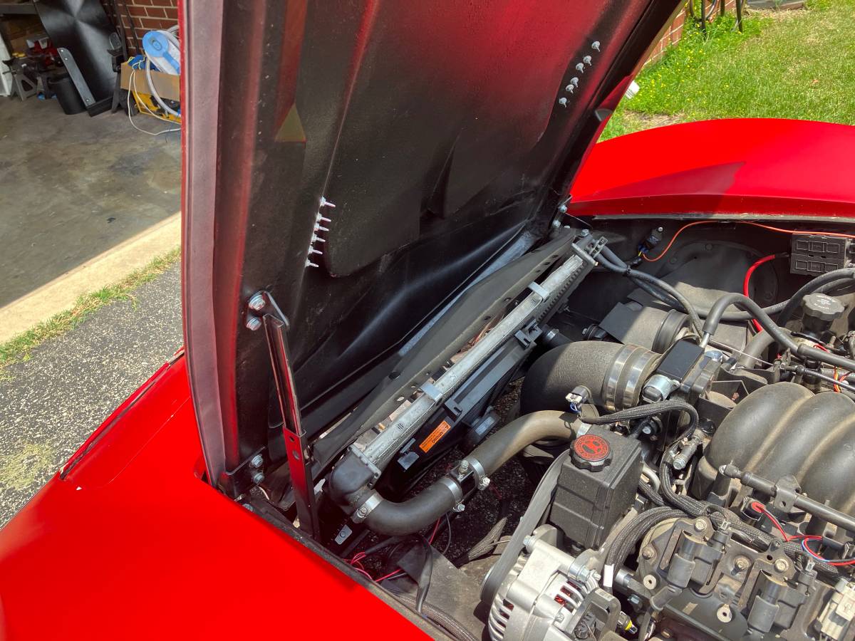 Chevrolet-covette-1970-red-8