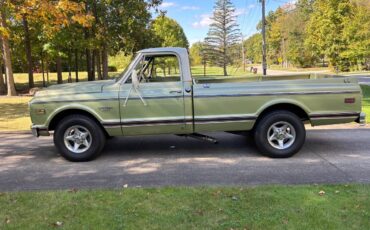 Chevrolet-cst-20-1970-green-3