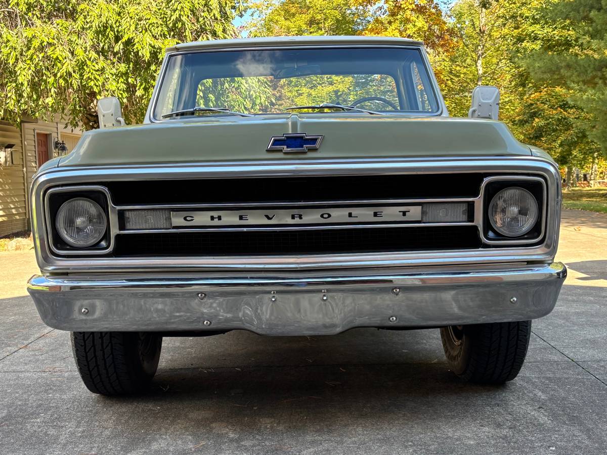 Chevrolet-cst-20-1970-green-9