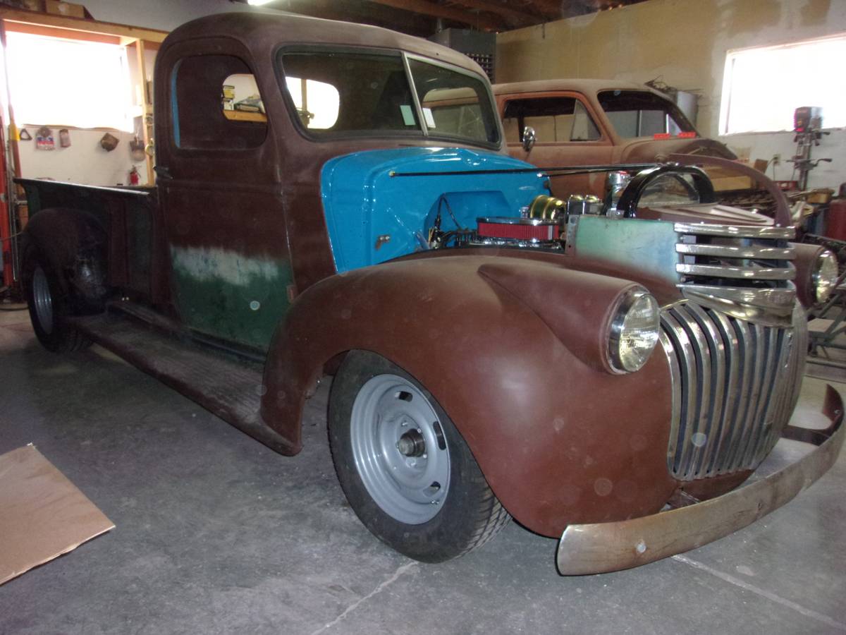 Chevrolet-custom-12-ton-pickup-1946-custom-1