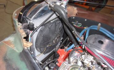 Chevrolet-custom-12-ton-pickup-1946-custom-11