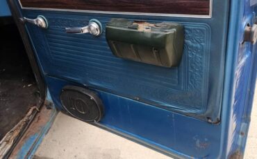 Chevrolet-custom-camper20-1970-blue-11