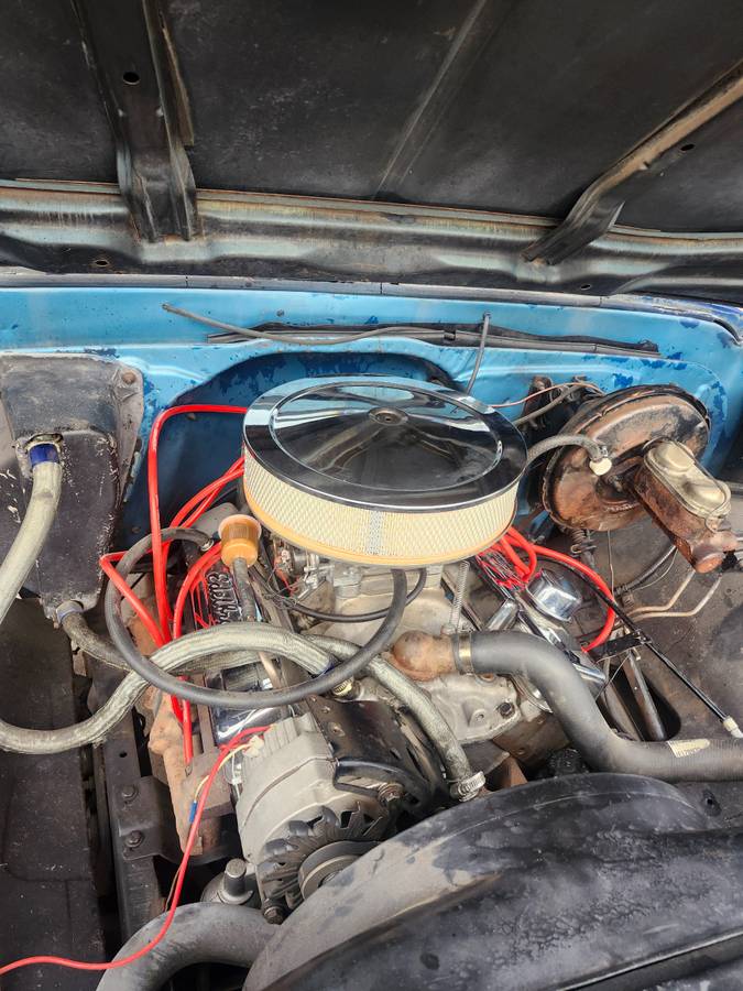 Chevrolet-custom-camper20-1970-blue-14