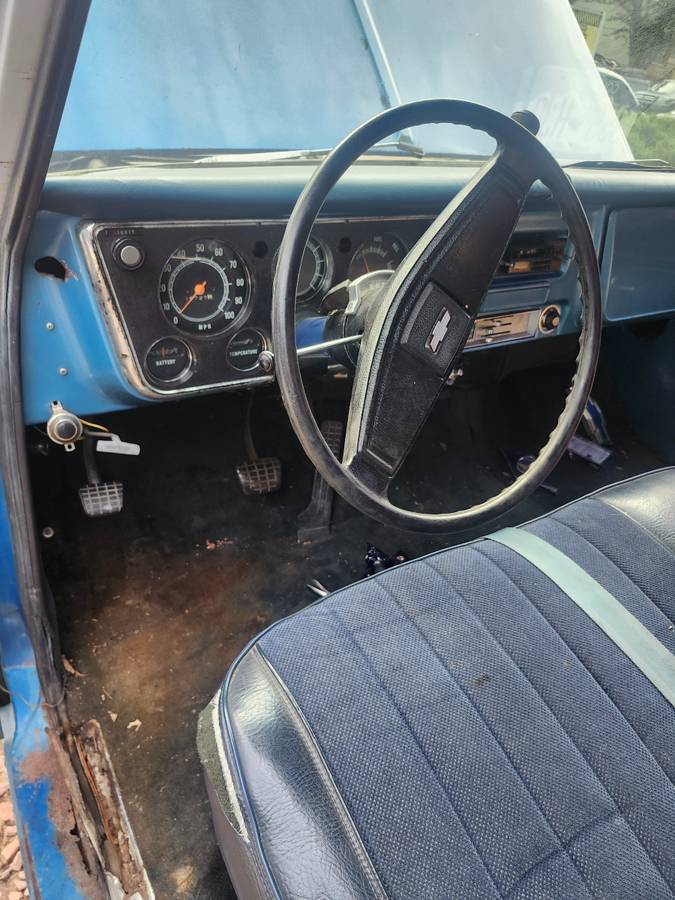 Chevrolet-custom-camper20-1970-blue-16