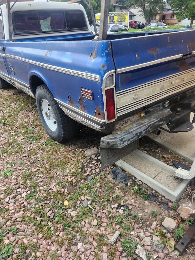 Chevrolet-custom-camper20-1970-blue-5