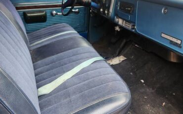 Chevrolet-custom-camper20-1970-blue-8