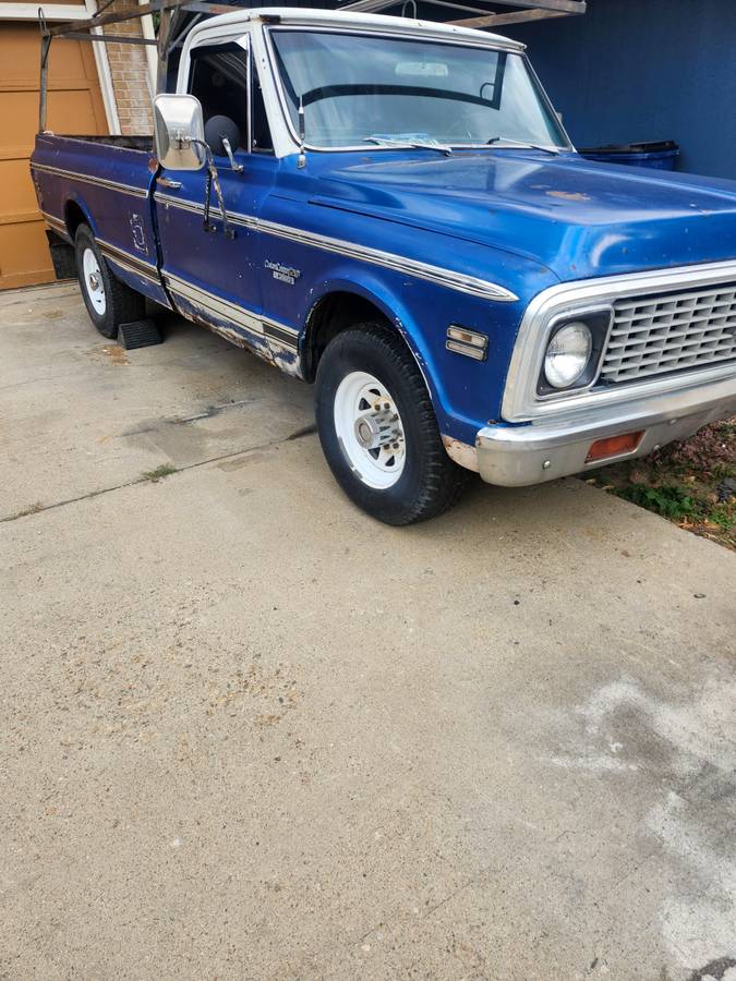 Chevrolet-custom-camper20-1970-blue