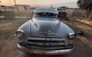 Chevrolet-delux-1951-1