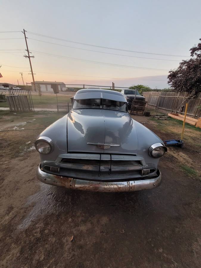 Chevrolet-delux-1951-1