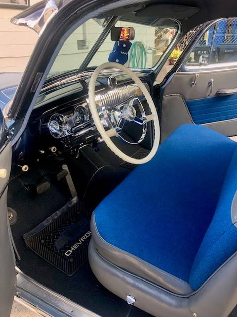 Chevrolet-deluxe-1952-1