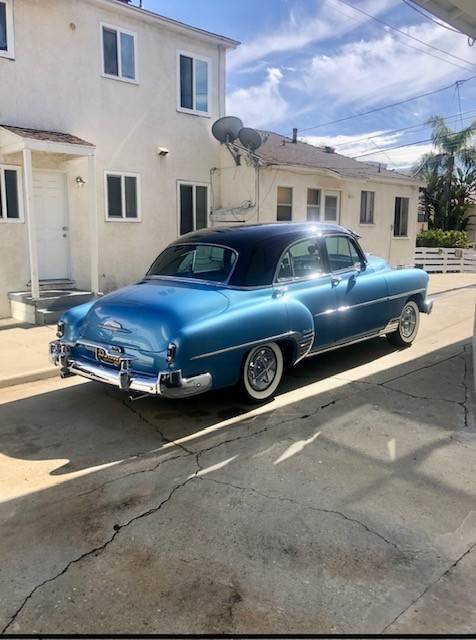 Chevrolet-deluxe-1952-6
