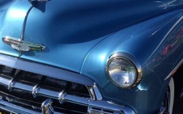Chevrolet-deluxe-1952-7