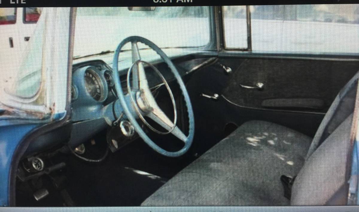 Chevrolet-deluxe-series-1957-blue-9