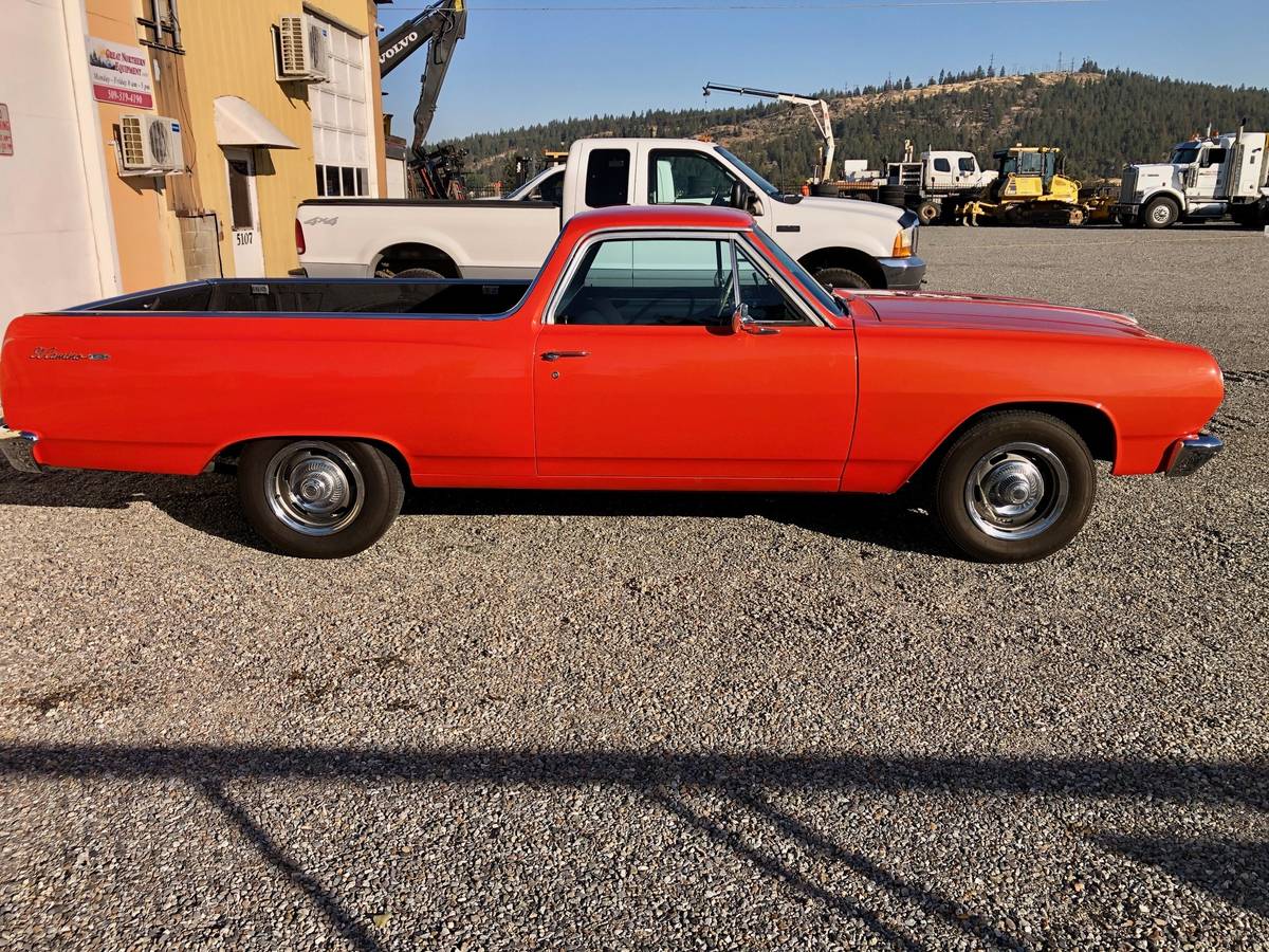 Chevrolet-el-camino-1965-orange-2