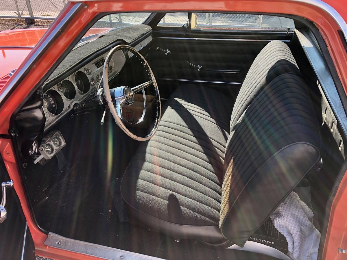 Chevrolet-el-camino-1965-orange-6