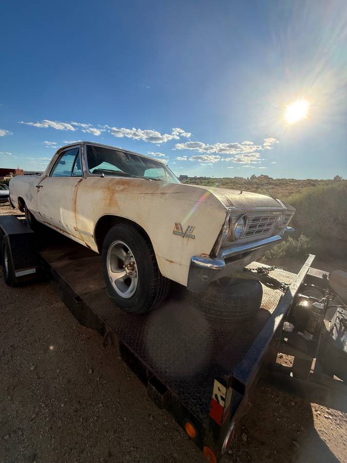 Chevrolet-el-camino-1967-white-4
