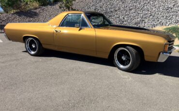Chevrolet-el-camino-1972-custom-22