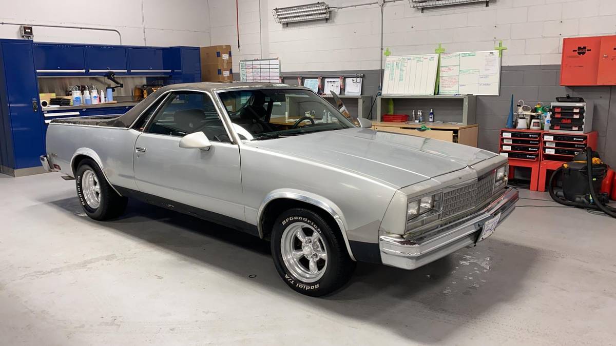 Chevrolet-el-camino-1978-silver-1