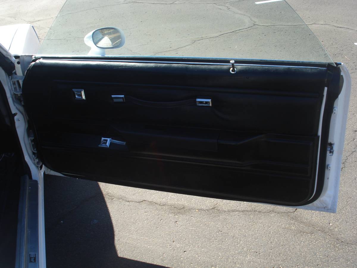 Chevrolet-el-camino-1981-114