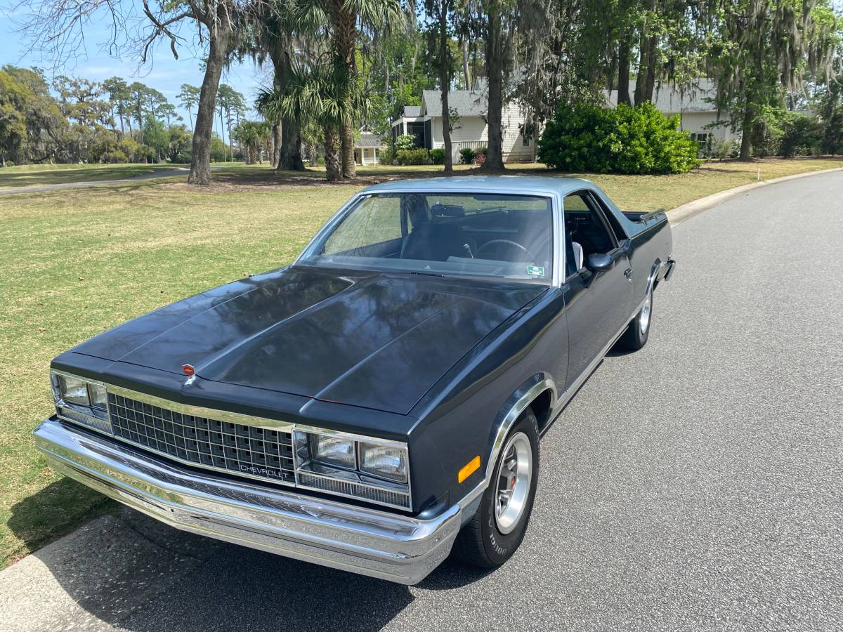 Chevrolet-el-camino-1985-blue-2