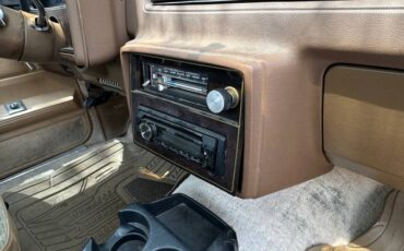 Chevrolet-el-camino-1985-custom-10