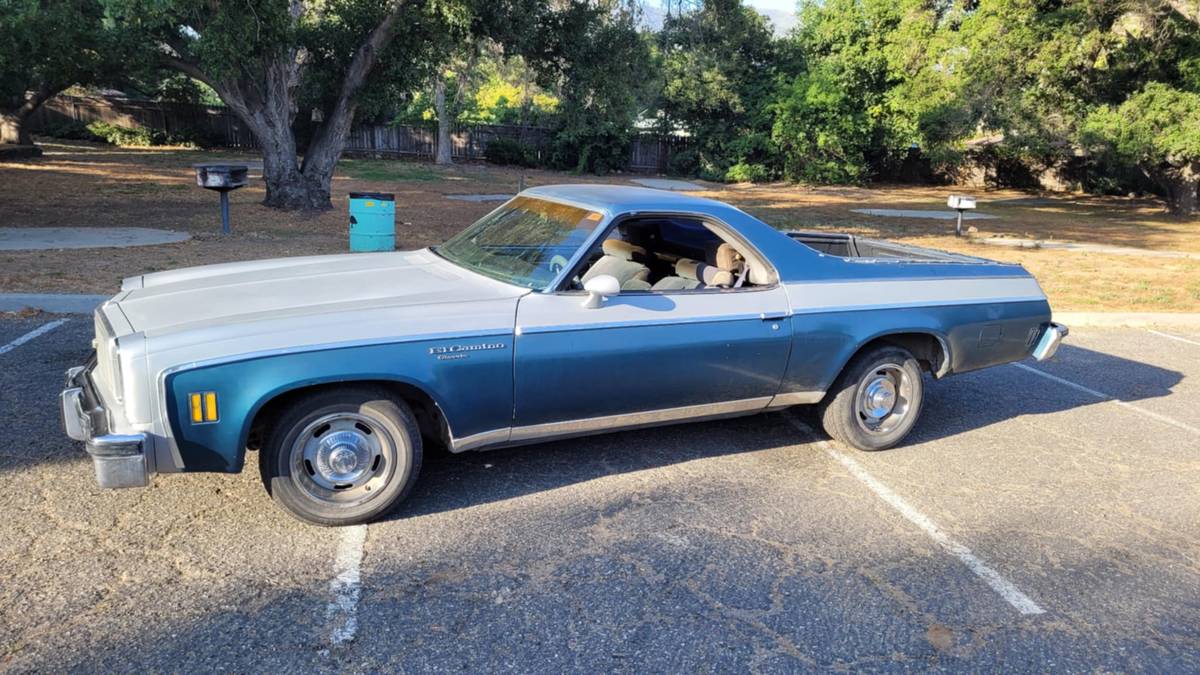 Chevrolet-el-camino-classic-1977-blue-3